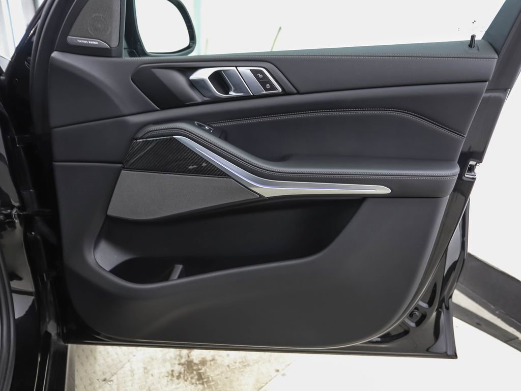 Certified 2023 BMW X5 M50i w/ Executive Package image 29