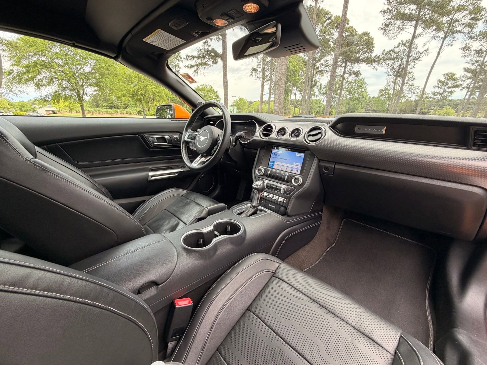 Used 2018 Ford Mustang Premium w/ Ecoboost Performance Package RWD image 13