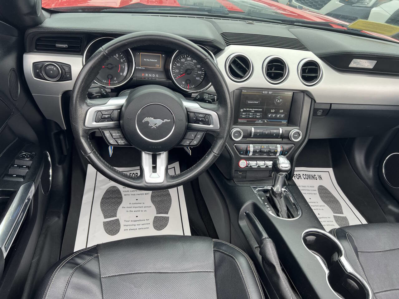 Used 2015 Ford Mustang Premium image 18