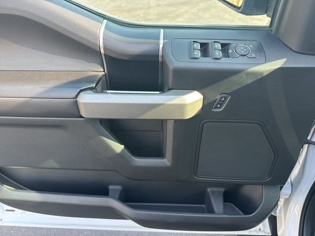 Used 2018 Ford F150 Raptor w/ Equipment Group 801A Mid image 9