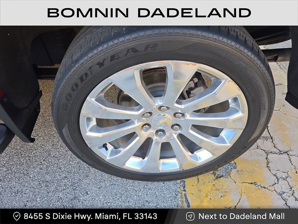 Used 2020 Chevrolet Silverado 1500 High Country w/ Technology Package image 5