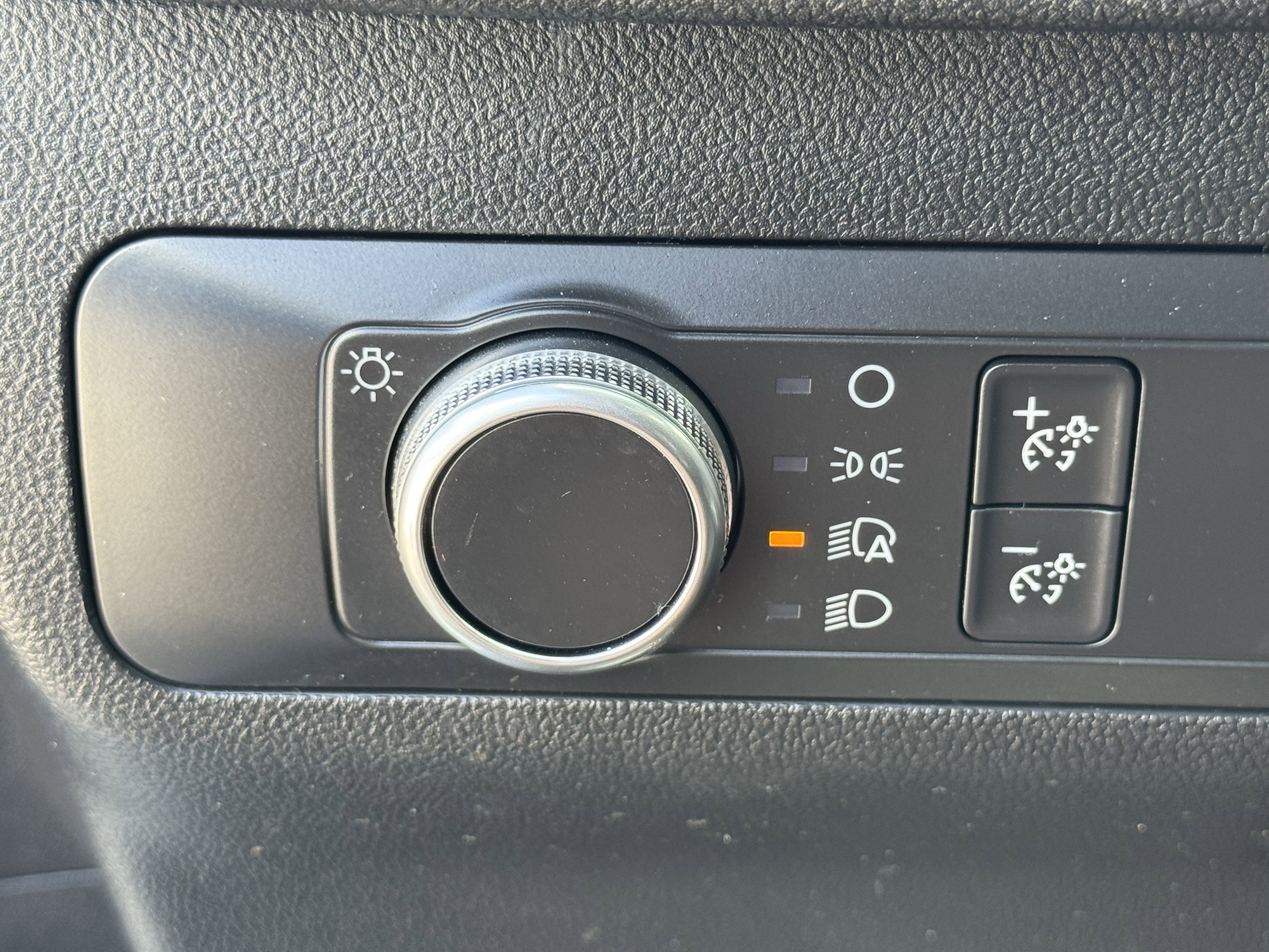 Used 2020 Ford Escape S FWD image 25