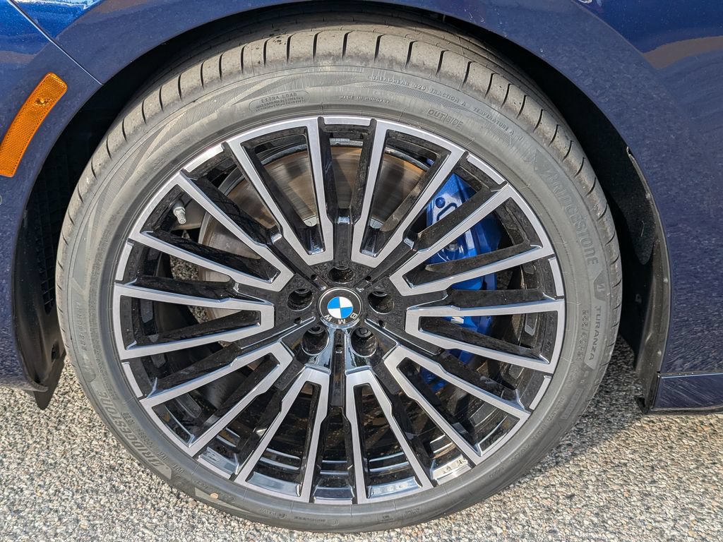 New 2026 BMW 740i xDrive w/ Executive Package AWD/4WD image 8