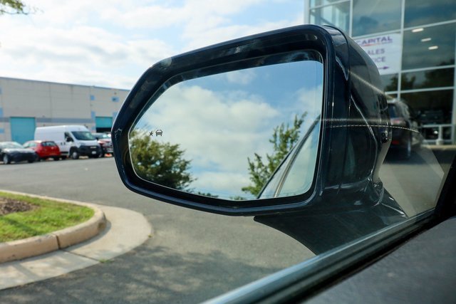 Used 2017 Cadillac XT5 Luxury w/ Driver Awareness Package image 61