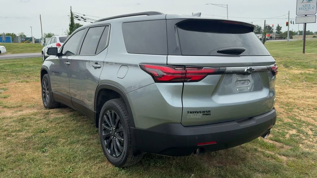 Used 2023 Chevrolet Traverse RS w/ LPO, Floor Liner Package AWD/4WD image 5