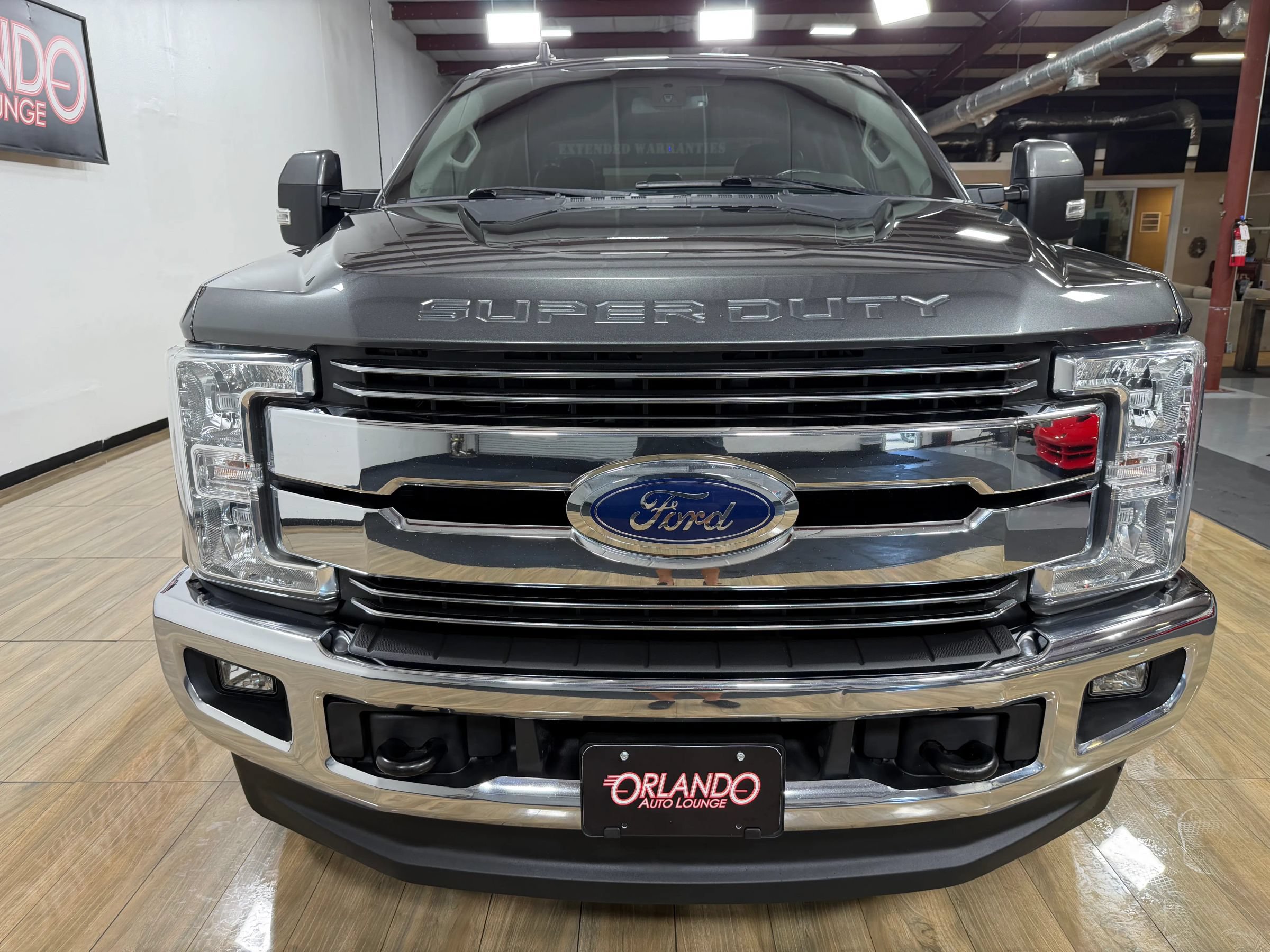 Used 2019 Ford F350 Lariat w/ Lariat Ultimate Package AWD/4WD image 2
