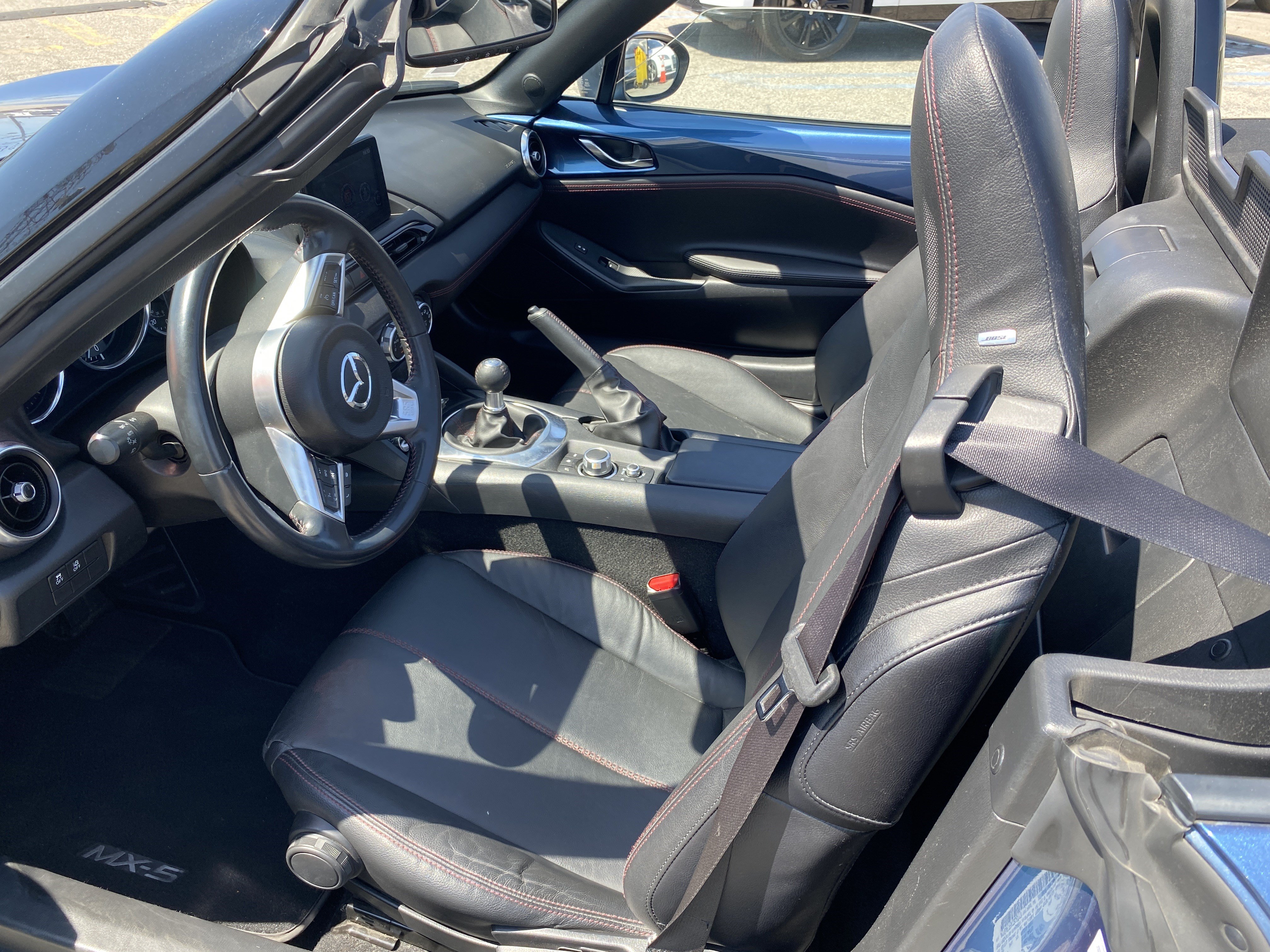 Used 2019 MAZDA MX-5 Miata Grand Touring w/ GT-S Package RWD image 11