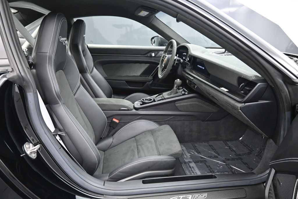 Used 2024 Porsche 911 GT3 RS RWD image 30