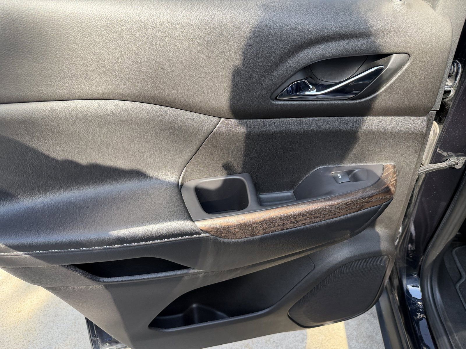 Used 2021 GMC Acadia Denali w/ Trailering Package image 23