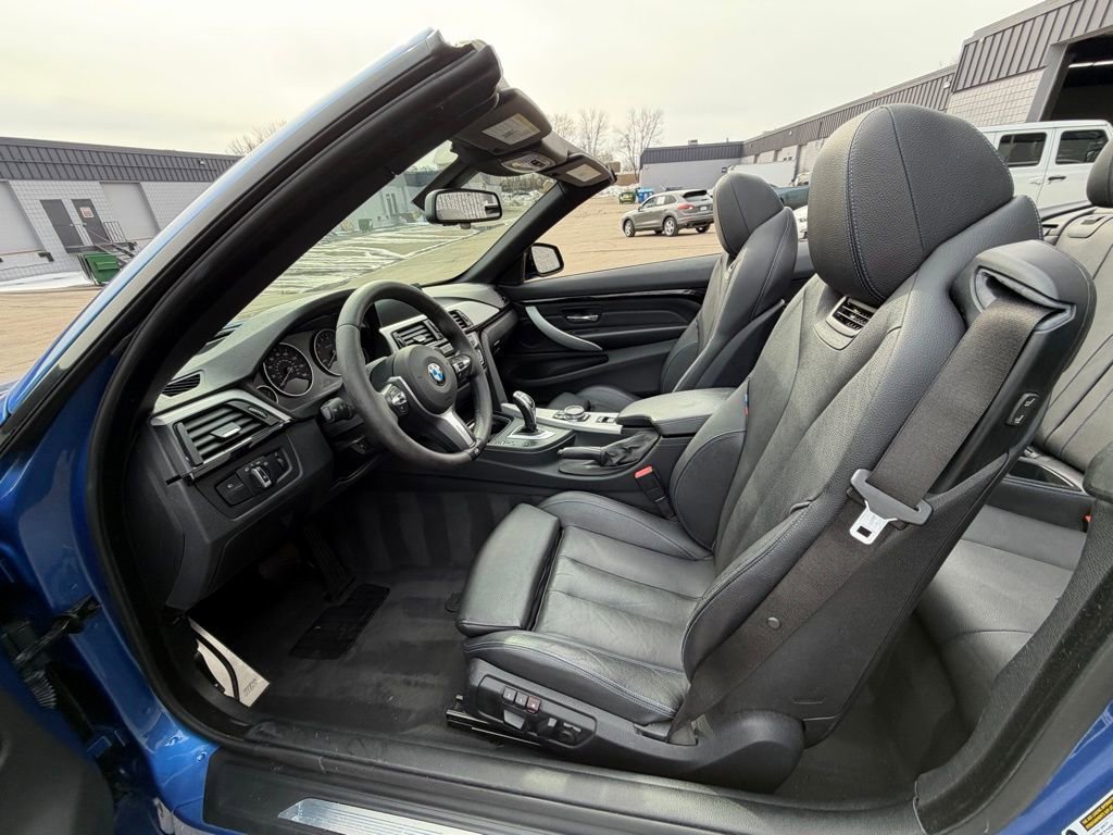 Used 2014 BMW 435i Convertible image 9