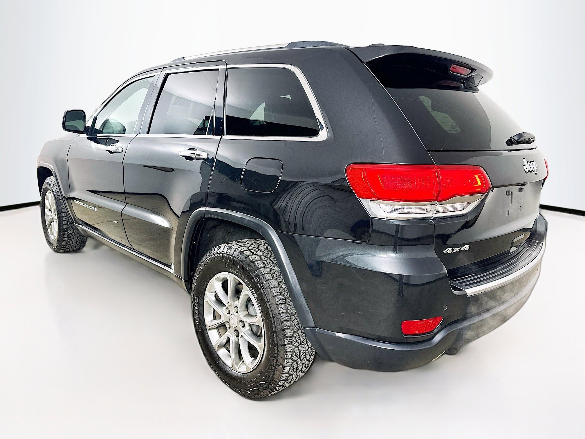 Used 2014 Jeep Grand Cherokee Limited image 4