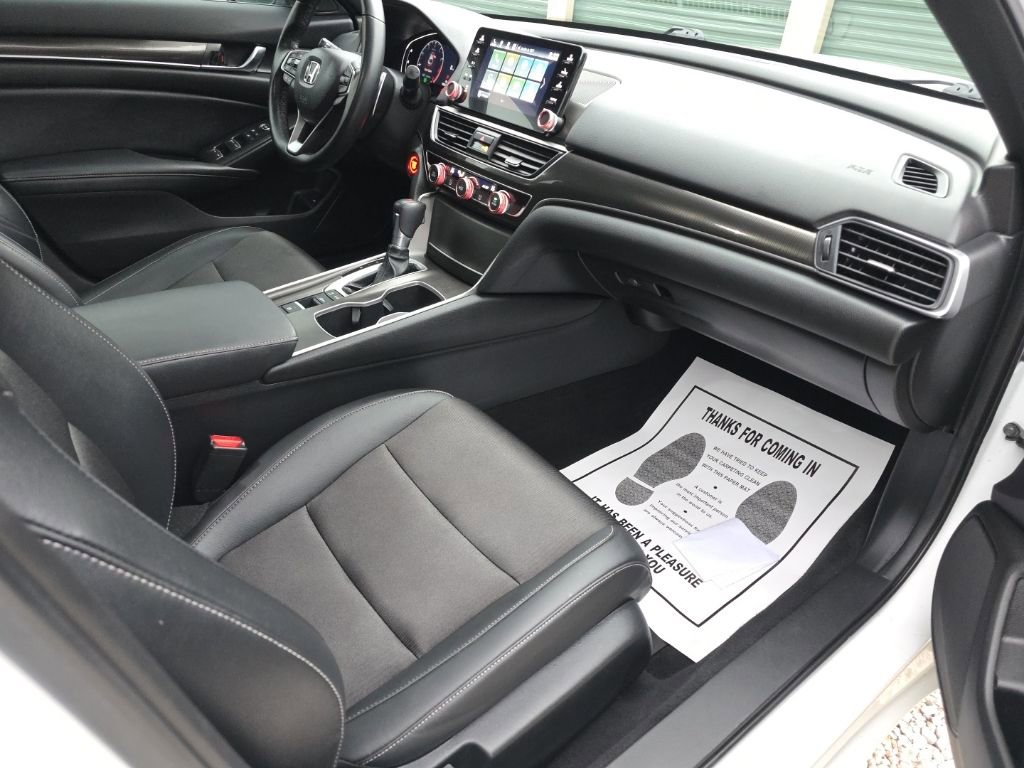 Used 2022 Honda Accord Sport image 17