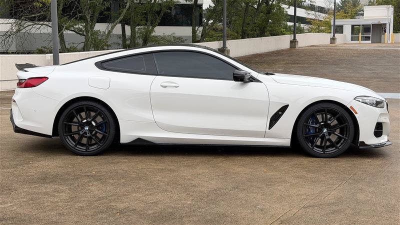 Used 2019 BMW M850i xDrive Coupe w/ M Carbon Exterior Package AWD/4WD image 8