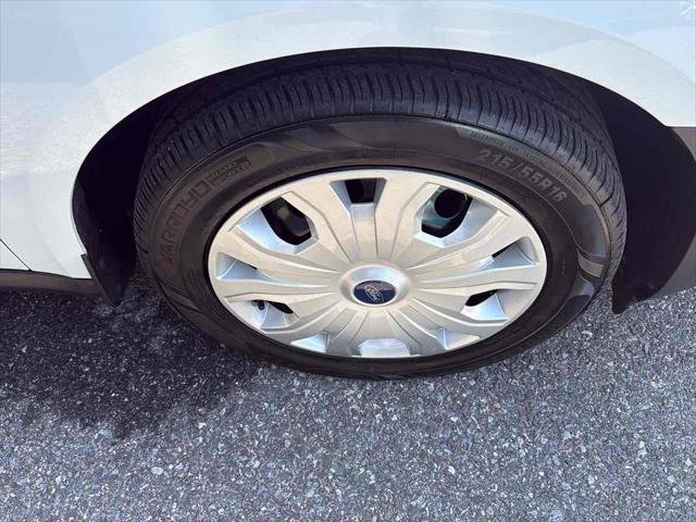 Used 2021 Ford Transit Connect XL image 29