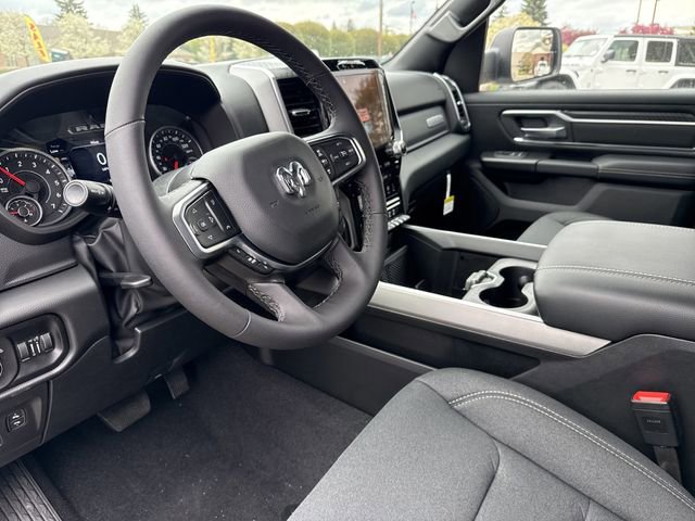 New 2026 RAM 1500 4x4 Crew Cab image 16