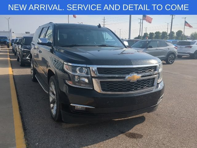 Used 2017 Chevrolet Suburban Premier AWD/4WD image 6