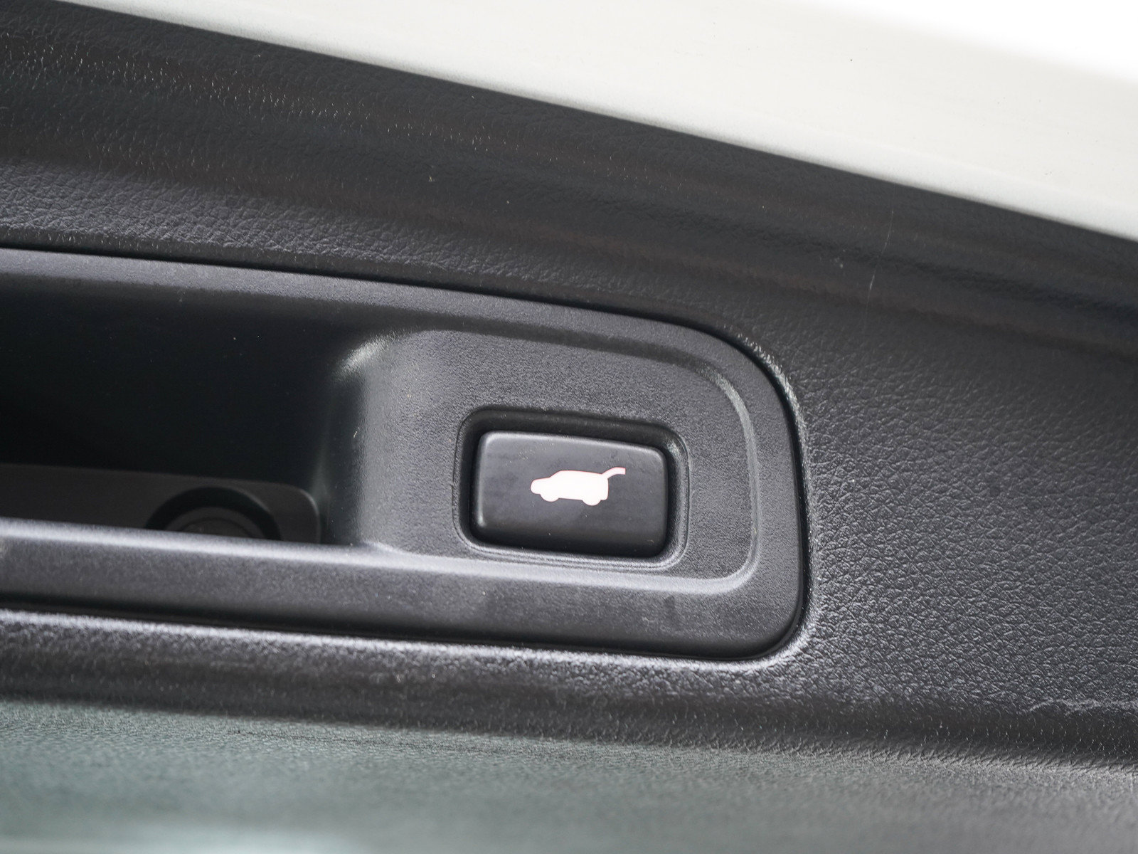 Used 2017 Honda Pilot EX-L image 11