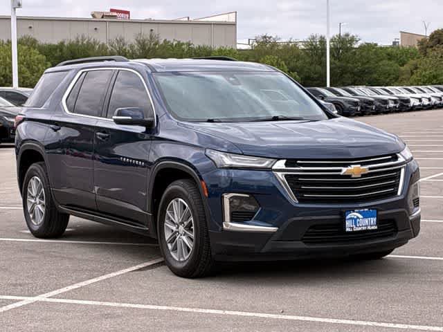 Used 2022 Chevrolet Traverse LT w/ LPO, Cargo Package FWD image 8