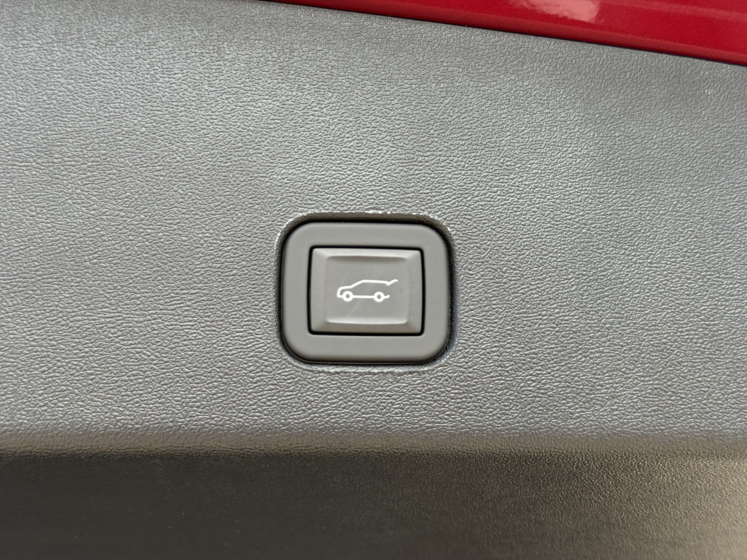 New 2026 Cadillac Optiq Luxury 1 RWD image 11