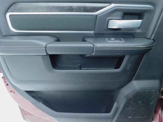Used 2024 RAM 2500 Big Horn image 25