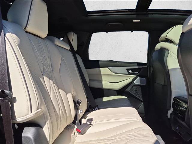 Used 2025 Acura MDX A-Spec w/ Advance Package AWD/4WD image 23