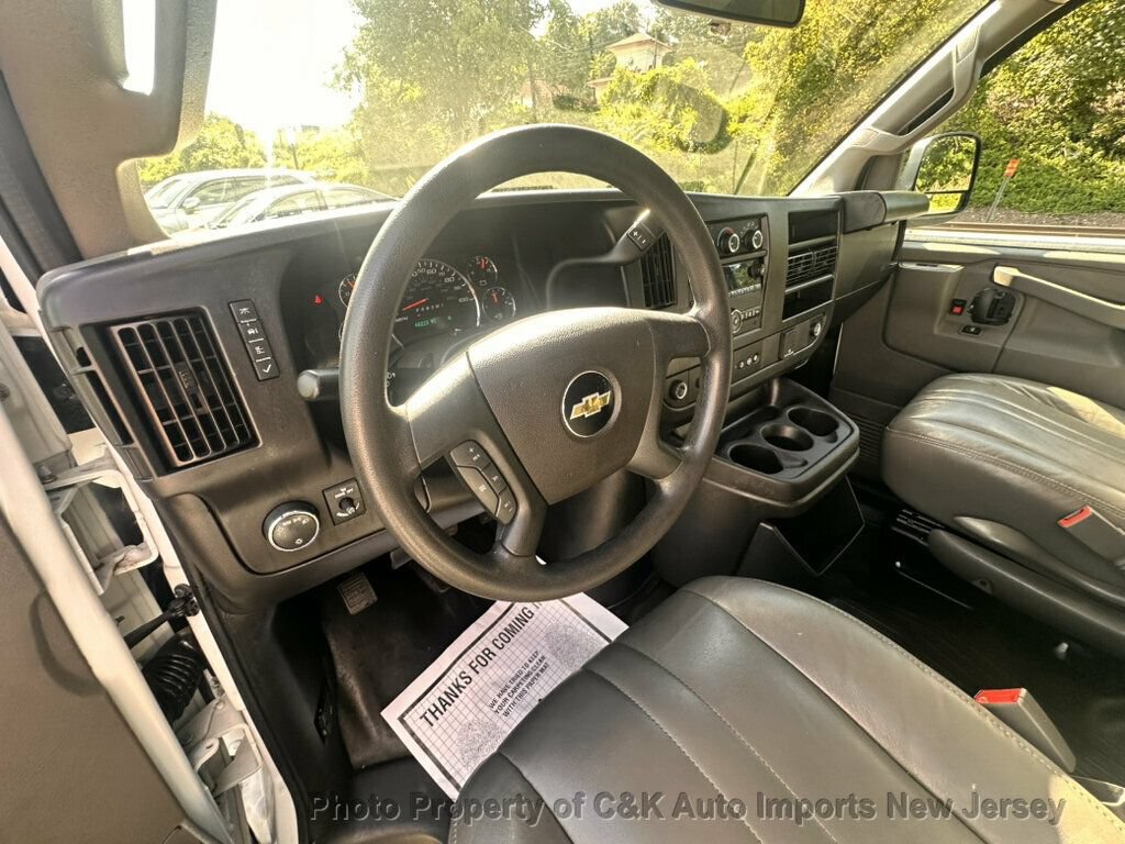 Used 2022 Chevrolet Express 3500 LS RWD image 18