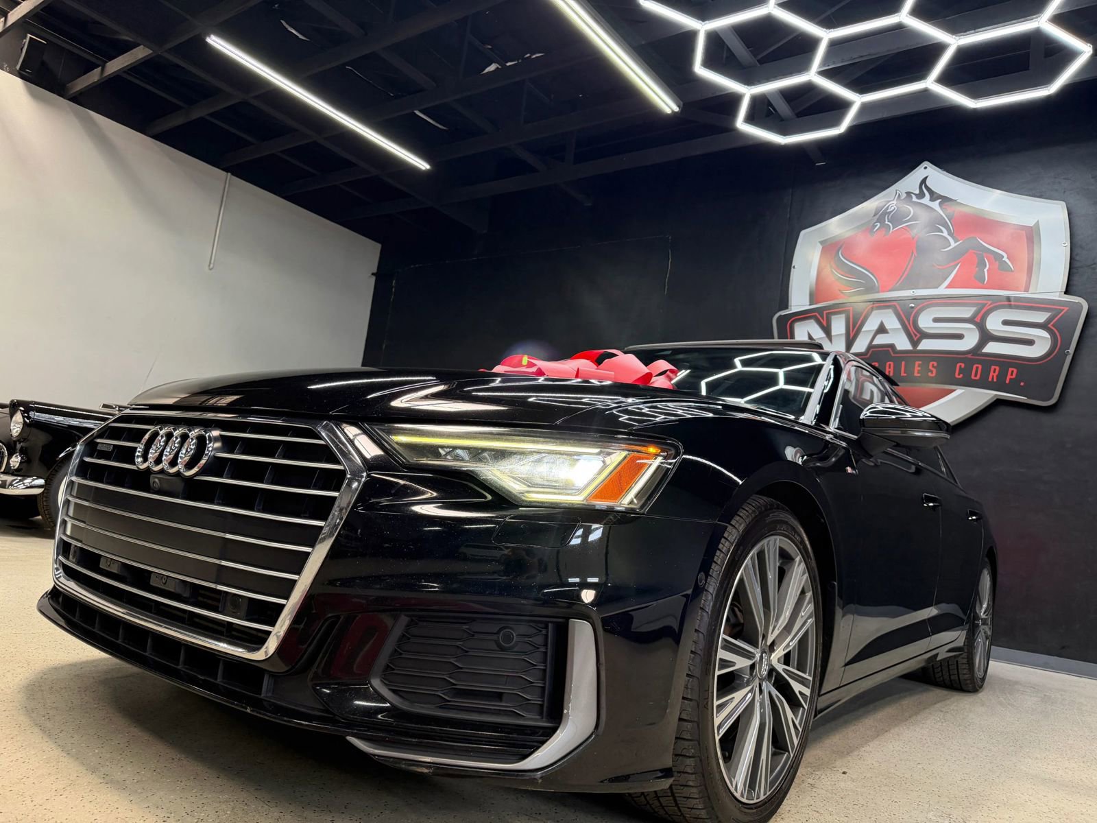 Used 2019 Audi A6 3.0T Premium Plus w/ Premium Plus Package image 2