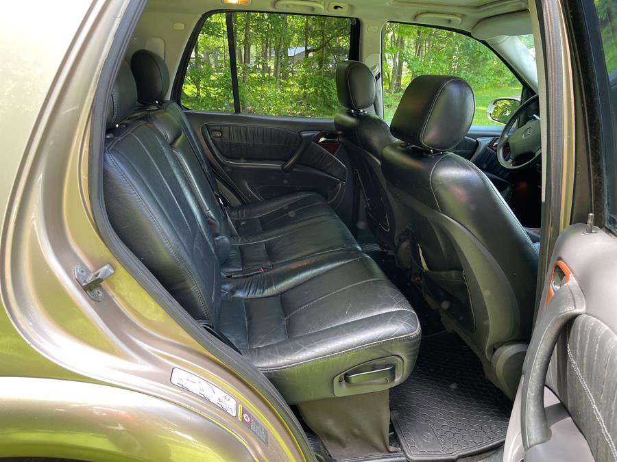 Used 2002 Mercedes-Benz ML 320 4MATIC image 37