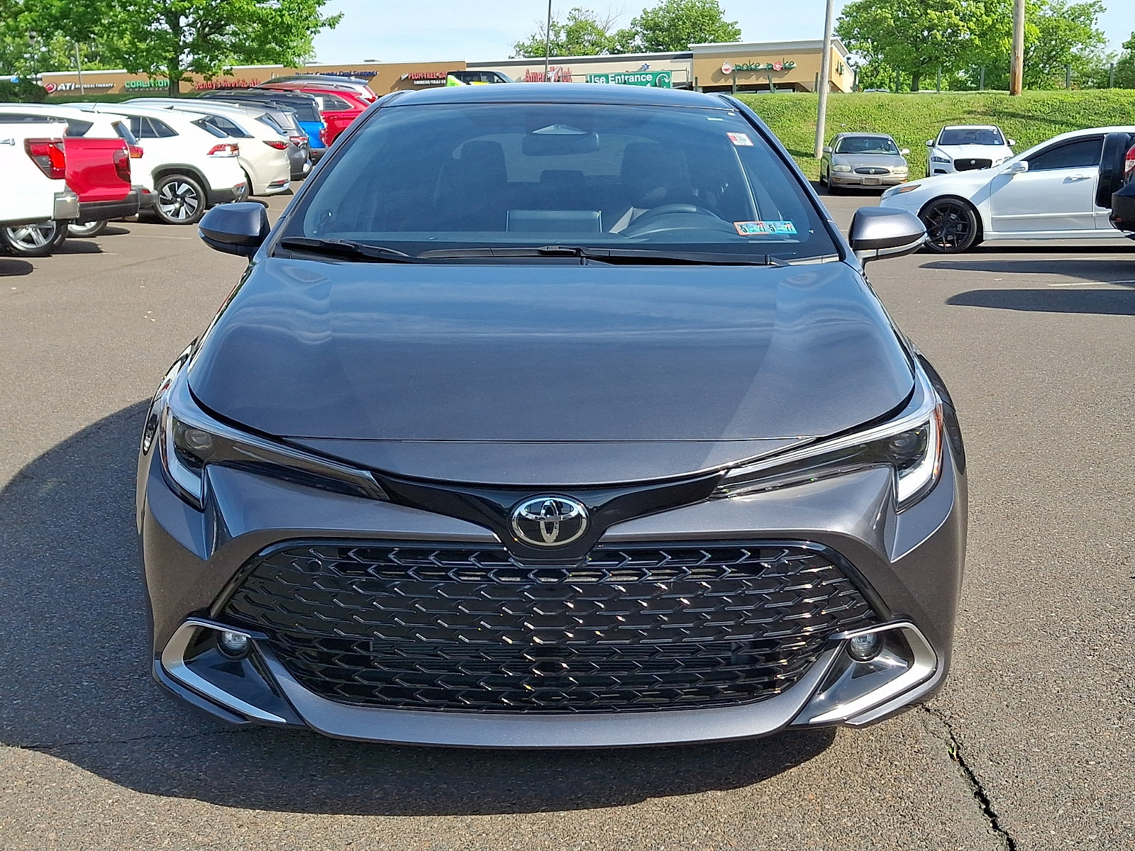 Used 2025 Toyota Corolla XSE FWD image 2