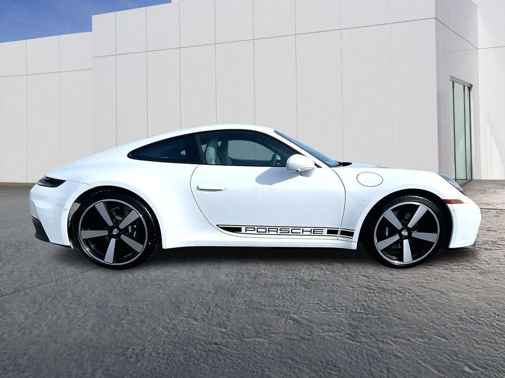New 2026 Porsche 911 Carrera RWD image 8