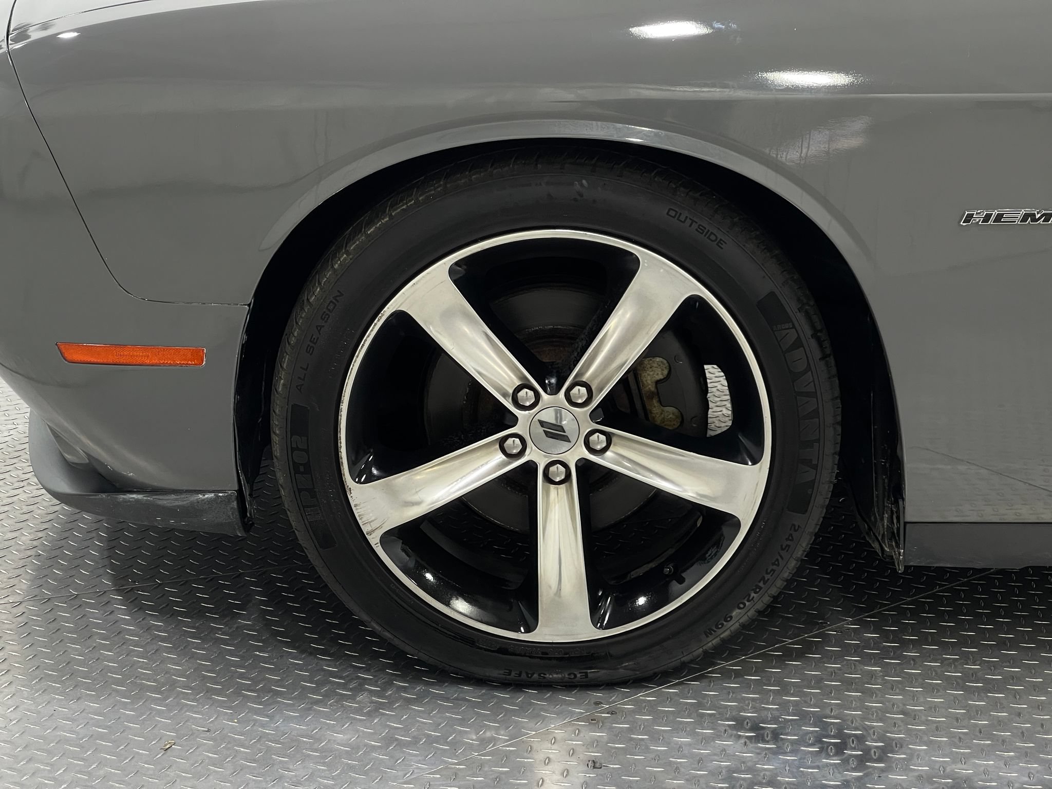 Used 2018 Dodge Challenger R/T RWD image 32