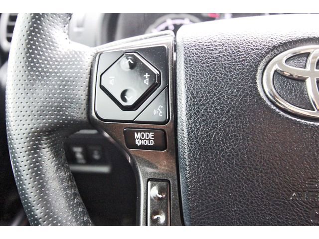 Used 2023 Toyota 4Runner TRD Off-Road Premium w/ Off Road Premium Plus Package AWD/4WD image 18