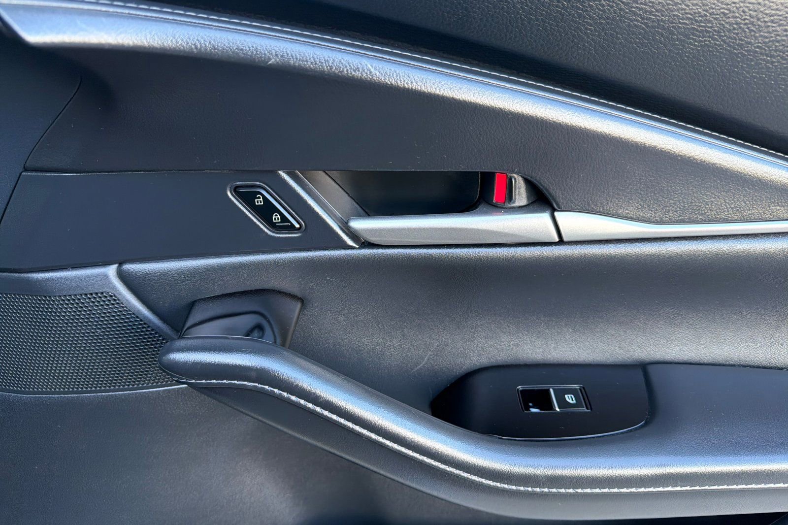 Used 2025 MAZDA CX-30 AWD 2.5 S w/ Select Sport Pkg image 21