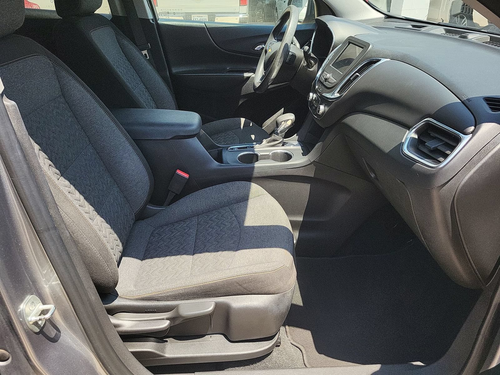 Used 2023 Chevrolet Equinox LT FWD image 26