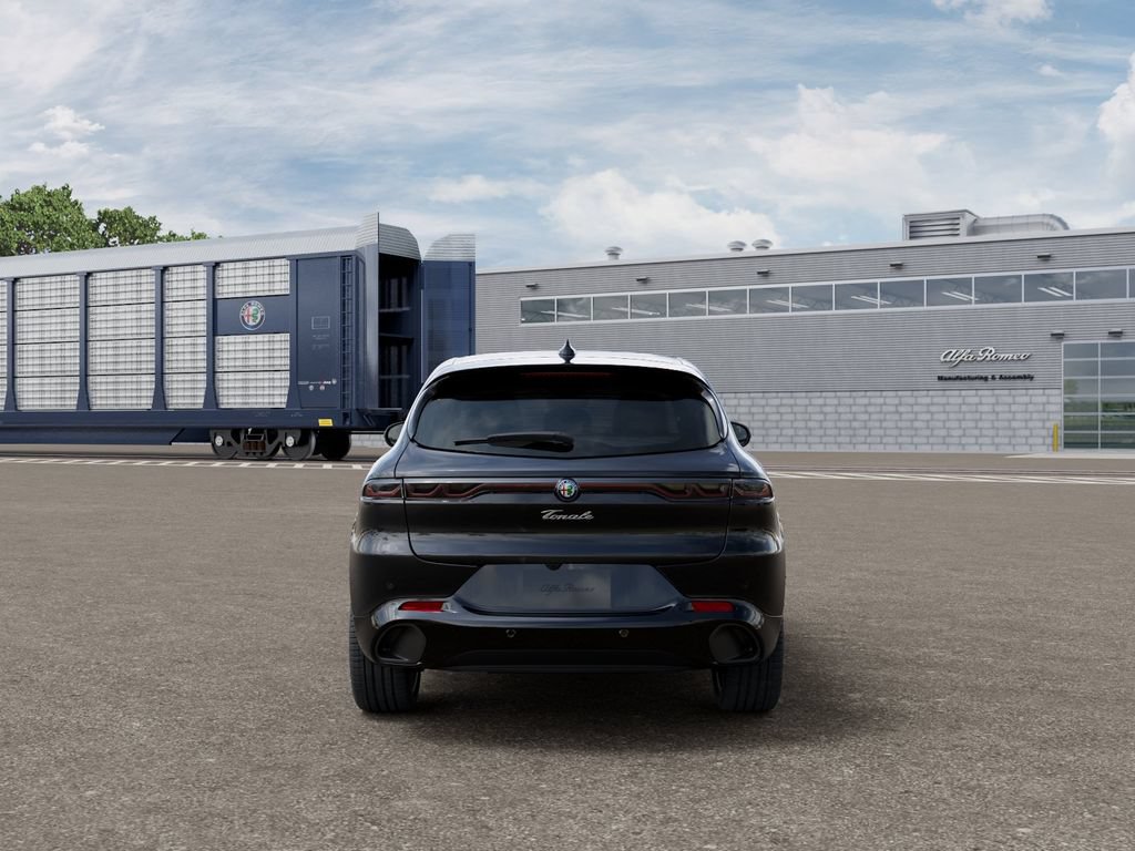 New 2025 Alfa Romeo Tonale w/ Premium Package AWD/4WD image 8