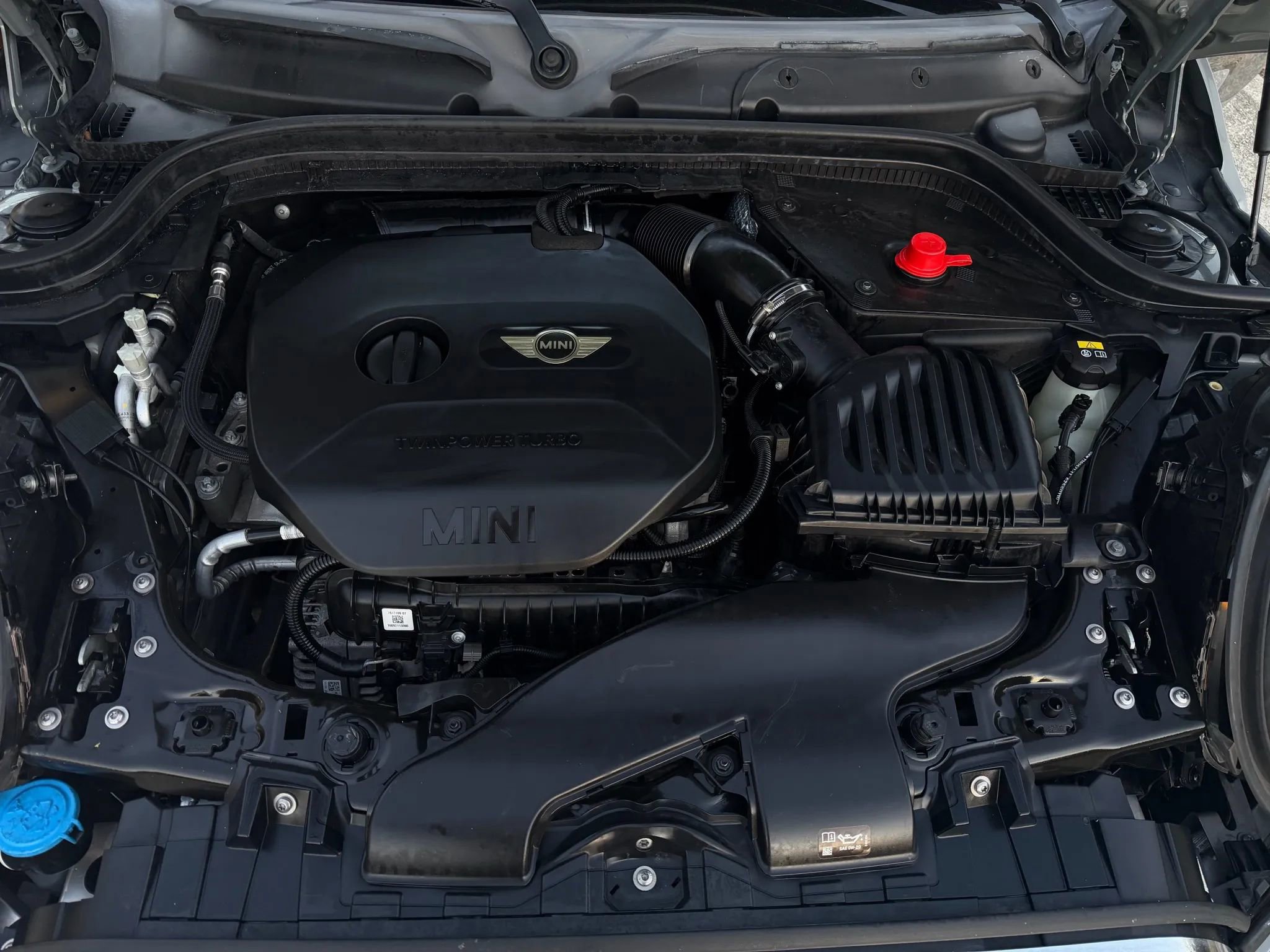 Used 2017 MINI Cooper 2-Door Hardtop image 37