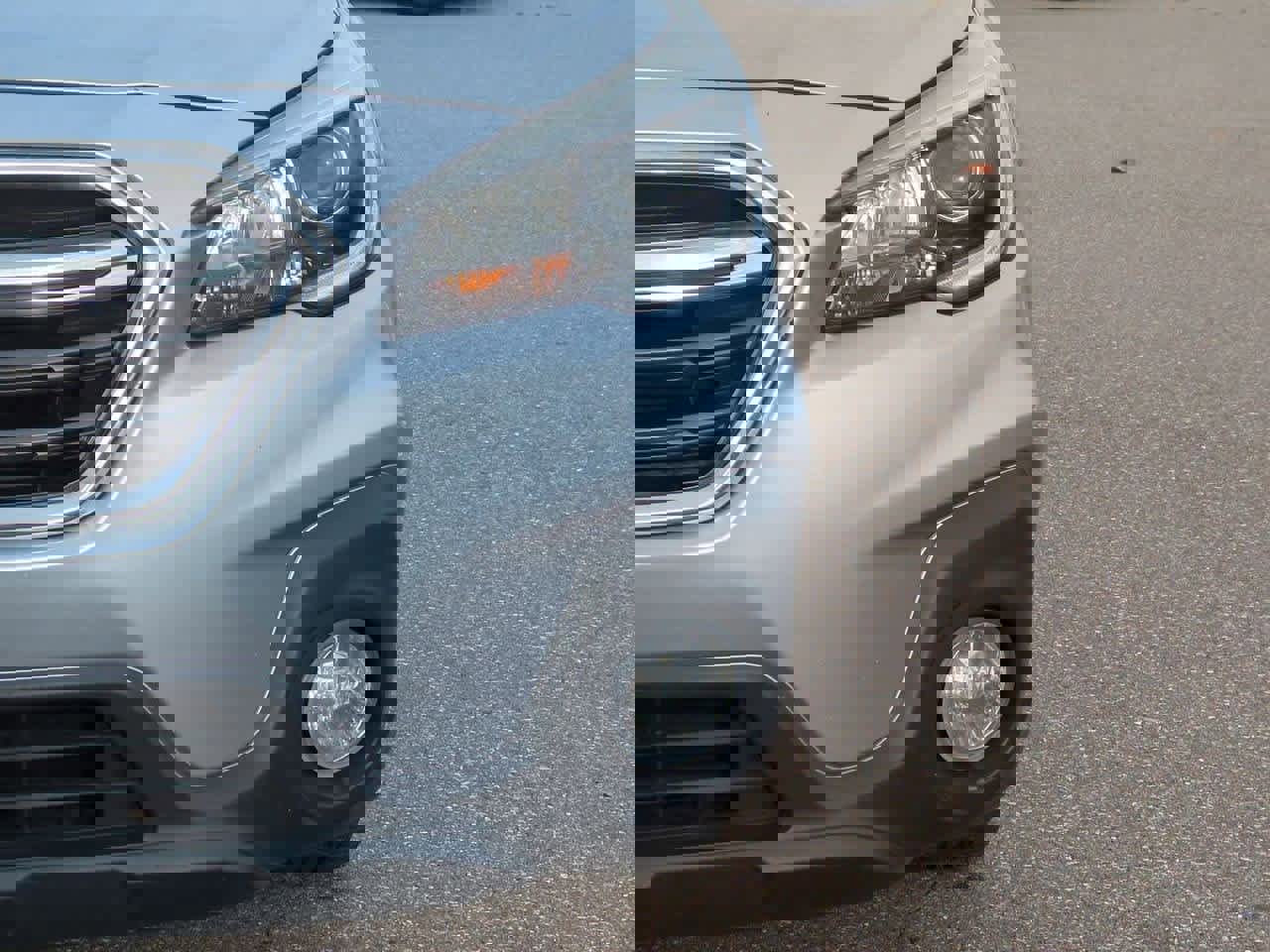 Used 2018 Subaru Outback 2.5i Premium image 10