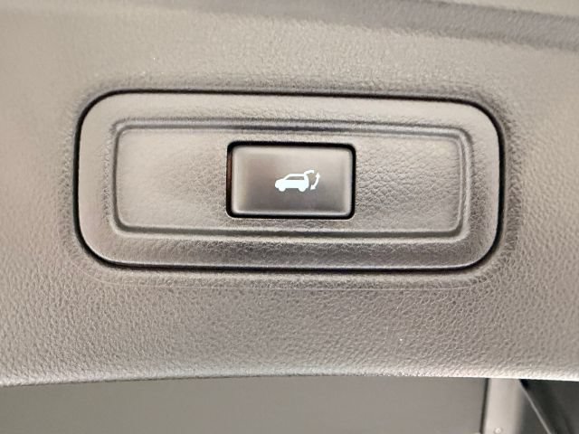 Used 2011 INFINITI FX35 AWD w/ Premium Pkg image 21