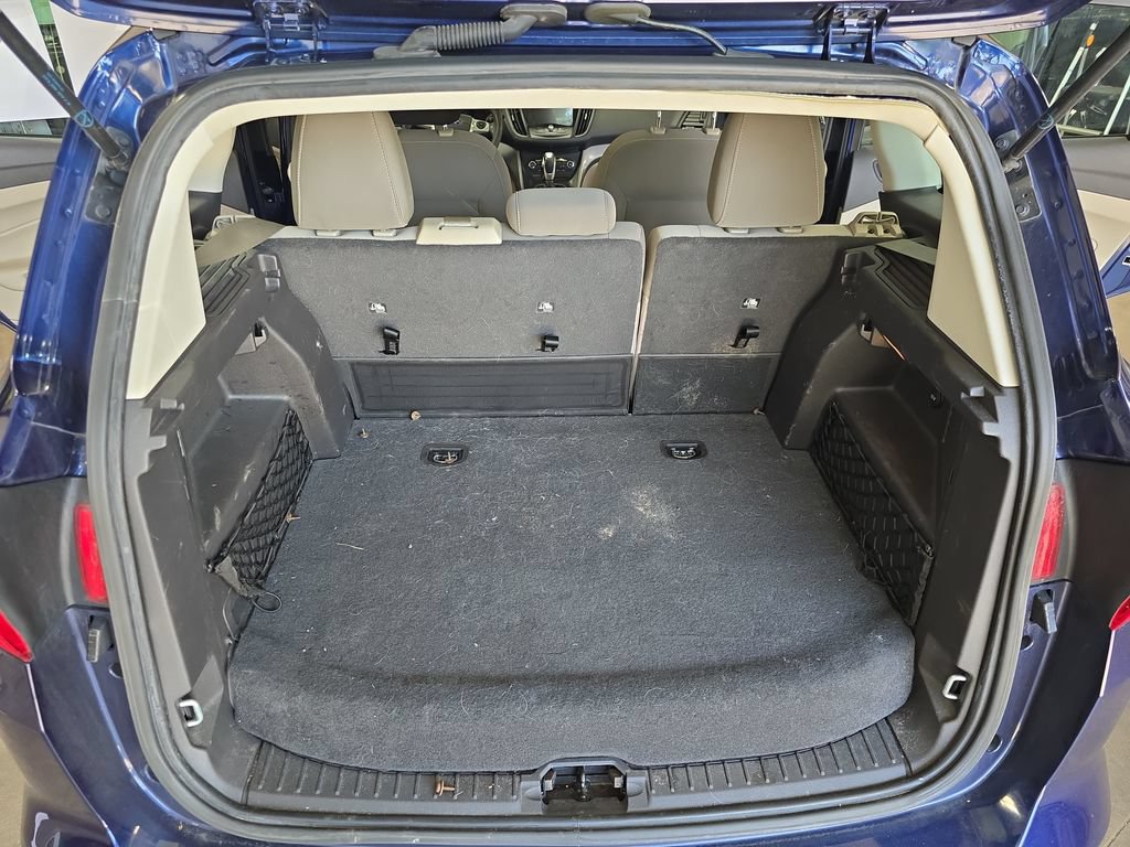 Used 2016 Ford C-MAX SE w/ Equipment Group 202A FWD image 42