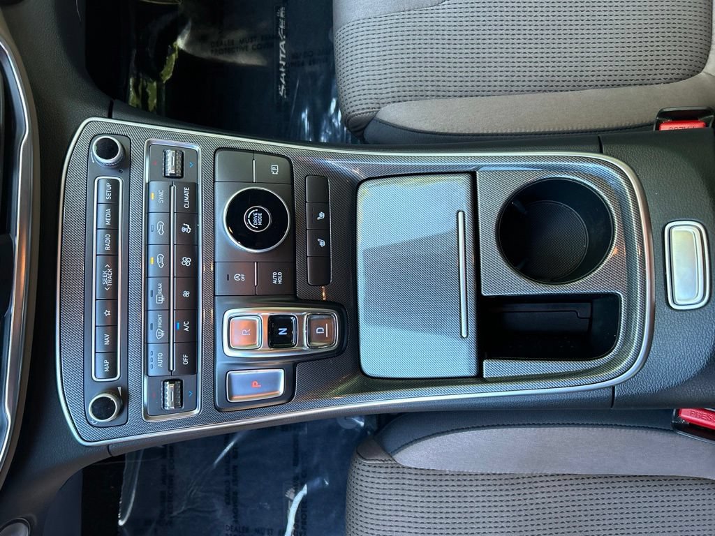 Used 2023 Hyundai Santa Fe SEL FWD image 17