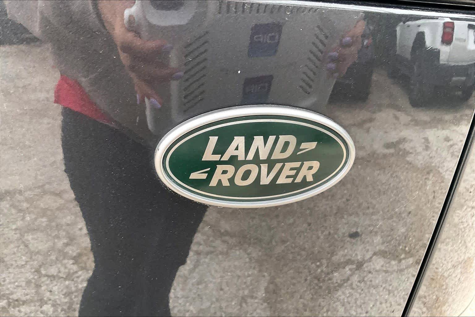 Used 2023 Land Rover Range Rover Velar R-Dynamic S AWD/4WD image 10