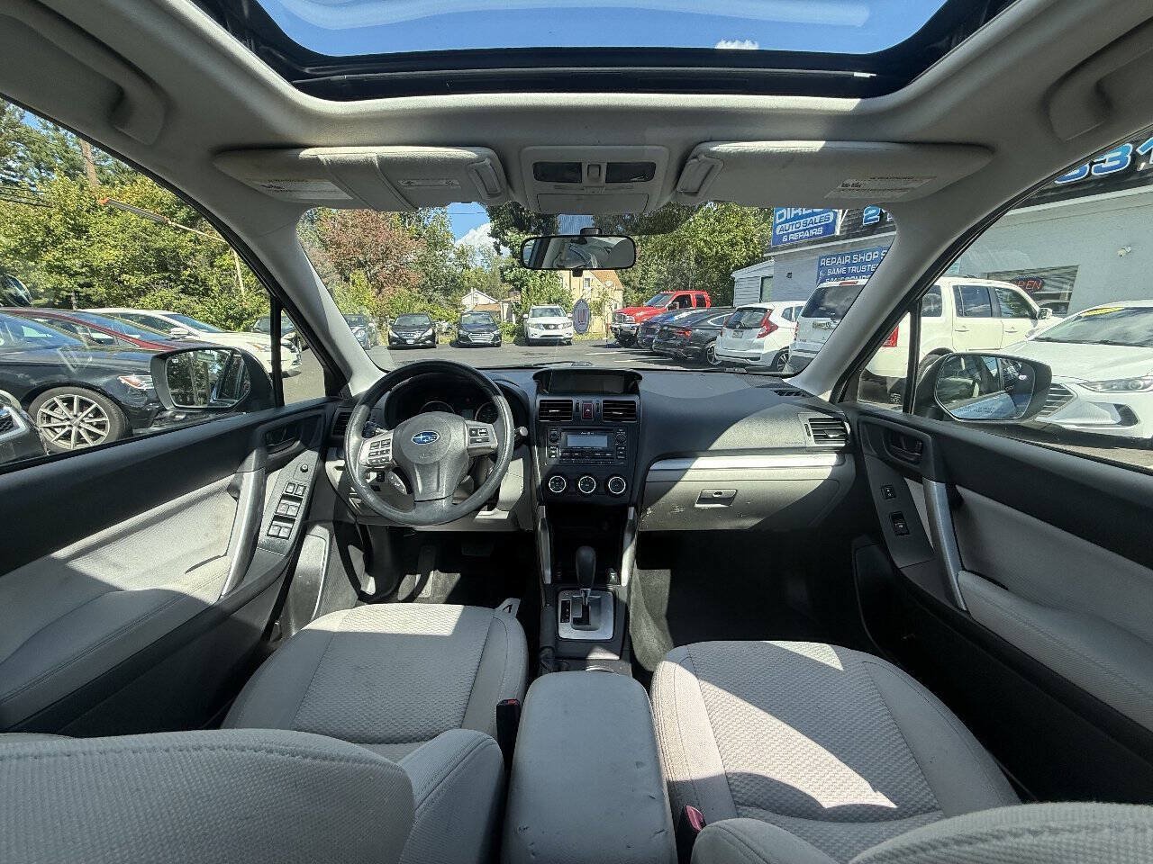 Used 2014 Subaru Forester 2.5i Premium w/ All-Weather Package AWD/4WD image 14