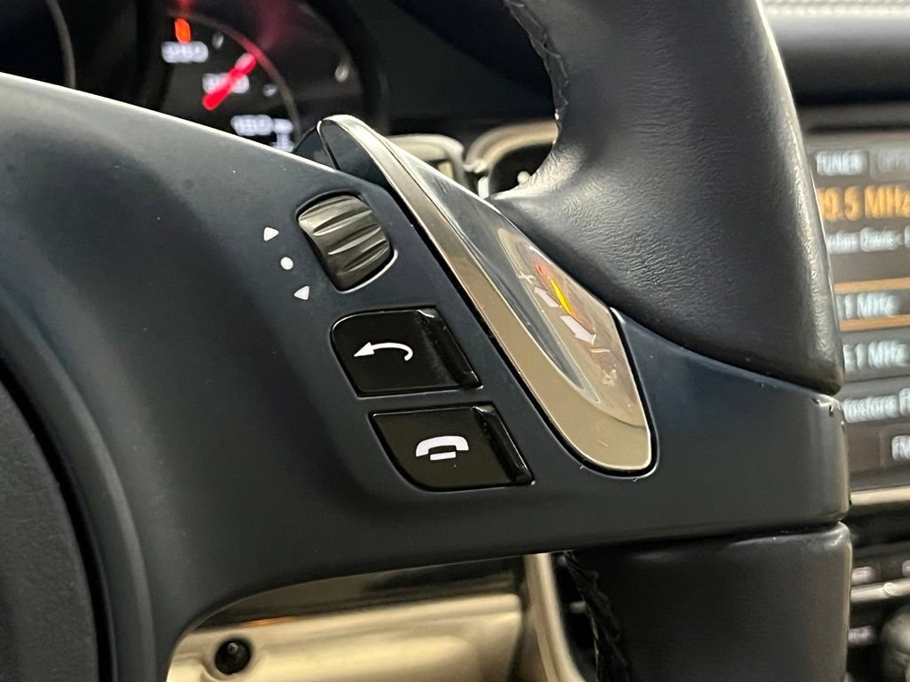 Used 2011 Porsche Panamera 4 AWD/4WD image 26