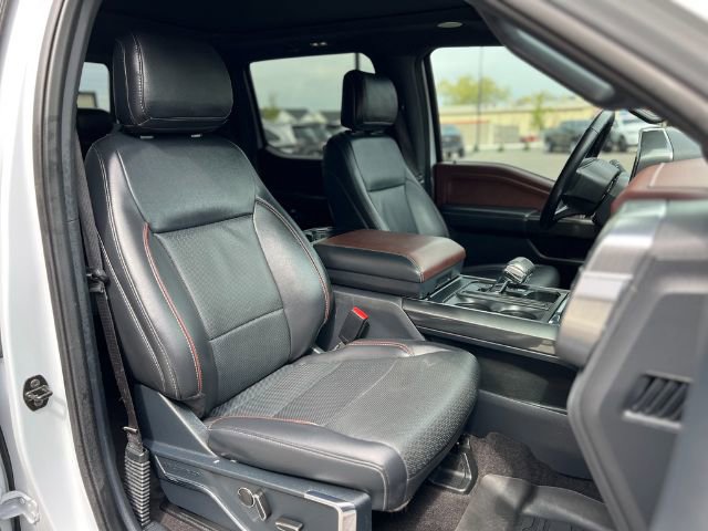 Used 2021 Ford F150 Lariat w/ Equipment Group 502A High image 24