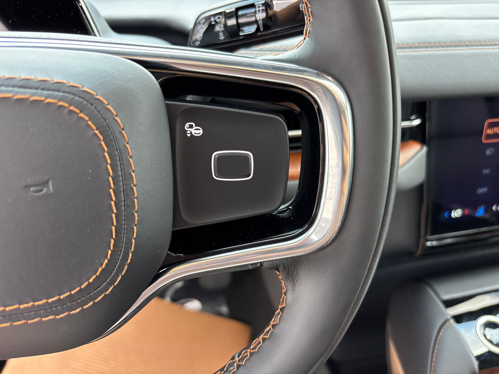 New 2027 Lincoln Navigator L Black Label AWD/4WD image 17