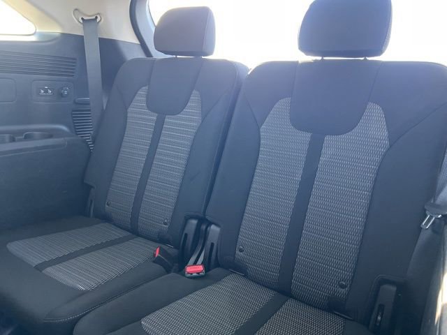 Used 2022 Kia Sorento LX image 27