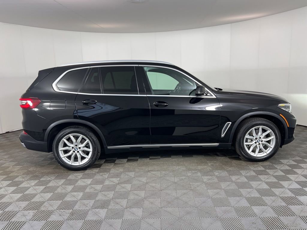 Used 2021 BMW X5 xDrive40i w/ Convenience Package image 21
