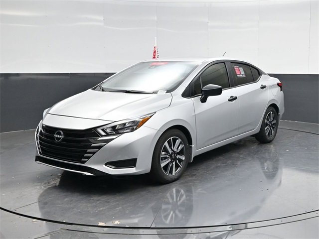 Used 2025 Nissan Versa S w/ S Plus Package image 7