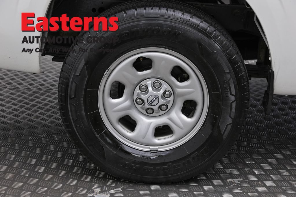 Used 2022 Nissan Frontier S RWD image 28