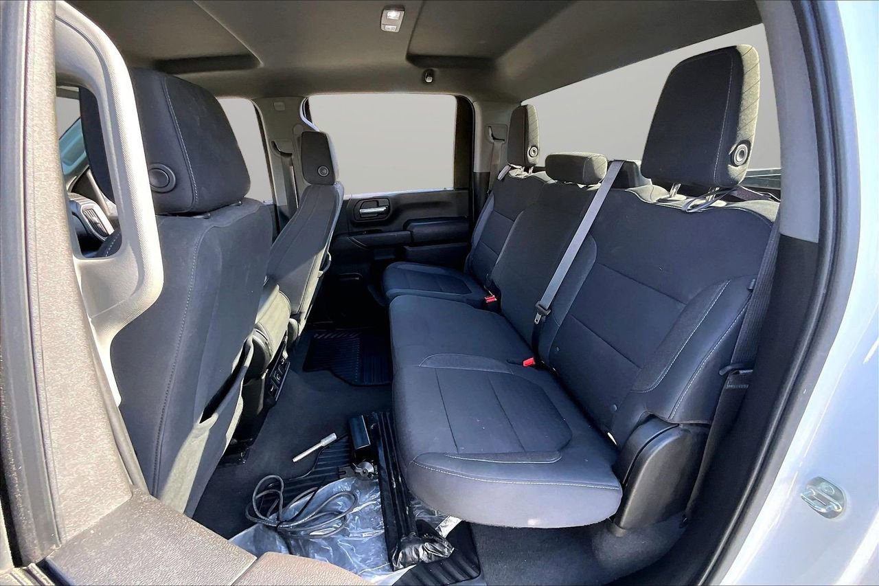 Used 2022 Chevrolet Silverado 2500 LT w/ Convenience Package image 21